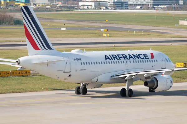 Zurich, Switzerland, January 19, 2023 Air France Airbus A319-111 aircraft is taxiing to its take off position