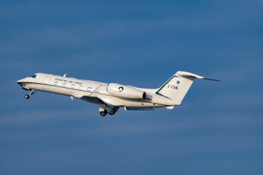 Zurich, Switzerland, January 20,2023 Pakistan Air Force Gulfstream G450 business aircraft is departing from runway 28 after the world economic forum in Davos