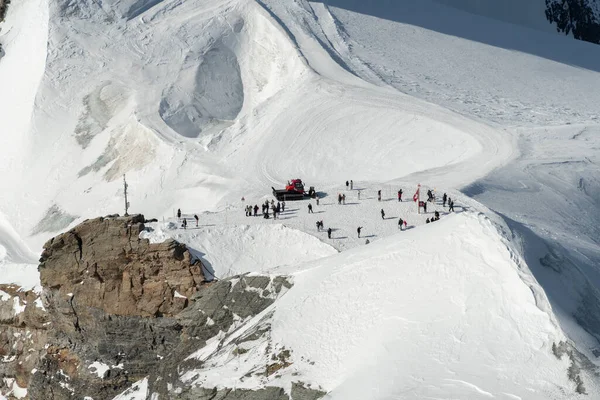 Jungfraujoch Canton Bern Sviçre Şubat 2023 Güneşli Bir Kış Gününde — Stok fotoğraf