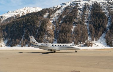 Samedan, İsviçre, 21 Şubat 2023 Cessna 560XL Citation XLS + iş uçağı