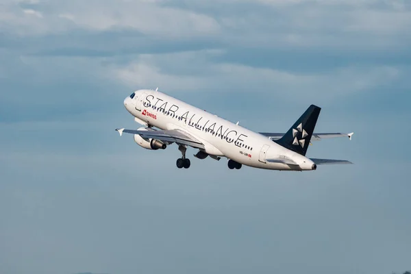 stock image Zurich, Switzerland, January 2, 2023 Swiss international airlines Star Alliance Airbus A320-214 aircraft taking off from runway 28