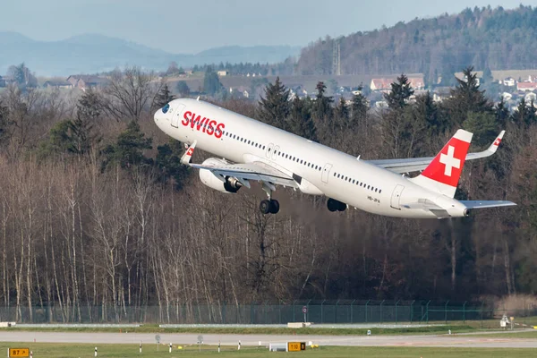 Цюрих Швейцарія Січня 2023 Року Міжнародні Авіакомпанії Швейцарії Airbus A321 — стокове фото