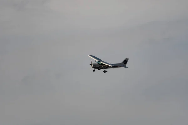 Zürich Schweiz Januari 2023 Cessna 172P Propellerflygplan Skyhawk Strax Efter — Stockfoto