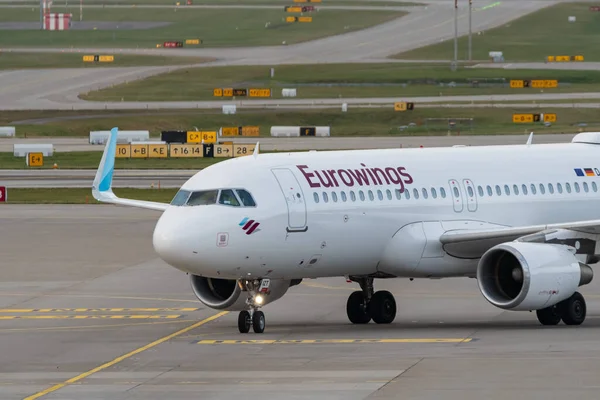 Zurique Suíça Janeiro 2023 Eurowings Airbus A320 214 Aeronaves Está — Fotografia de Stock