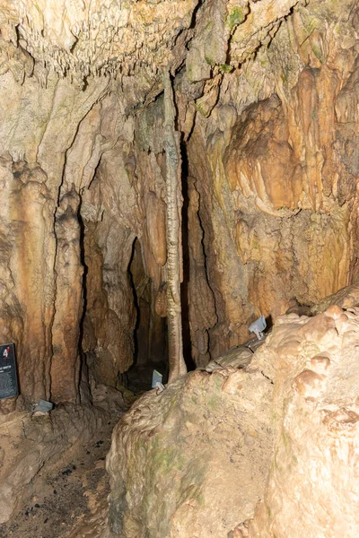 Baar Suiza Abril 2023 Increíble Formación Rocosa Fascinante Dentro Cueva — Foto de Stock