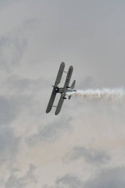 Rhine Vadisi, Saint Gallen, İsviçre, 20 Mayıs 2023 HB-RBG Boeing Stearman Model 75 çift katlı pervaneli uçak,