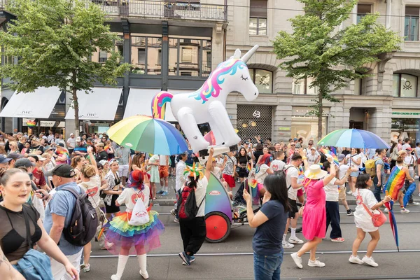 Zurique Suíça Junho 2023 Balão Gênero Unicórnio Manifestação Orgulho Gay — Fotografia de Stock