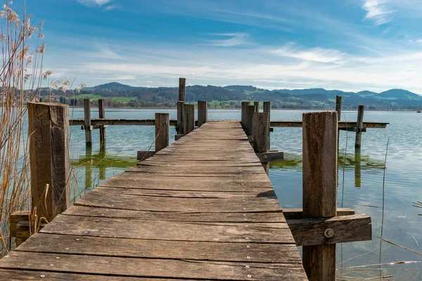 Pfaeffikon Canton Zurich Szwajcaria Kwietnia 2023 Mały Drewniany Pomost Wybrzeżu — Zdjęcie stockowe