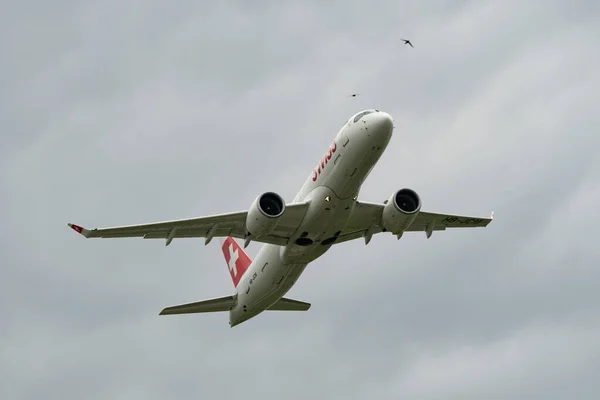 Zurych Szwajcaria Maja 2023 Jcm Szwajcarskie Międzynarodowe Linie Lotnicze Bombardier — Zdjęcie stockowe
