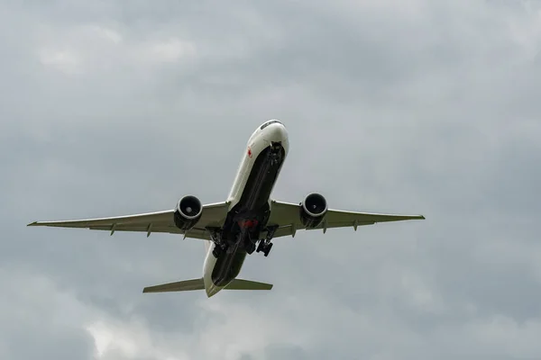 Ζυρίχη Ελβετία Μαΐου 2023 Air Canada Boeing 777 Απογείωση Αεροσκαφών — Φωτογραφία Αρχείου