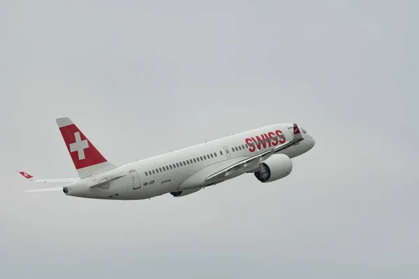 Zürich Svájc 2023 Május Jcp Svájci Nemzetközi Légitársaság Bombardier 300 — Stock Fotó