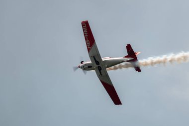 Speck-Fehraltorf, Zürih, İsviçre, 1 Temmuz 2023 Pilatus PC-7 uçak gösterisi