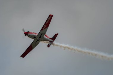 Speck-Fehraltorf, Zürih, İsviçre, 1 Temmuz 2023 Pilatus PC-7 uçak gösterisi