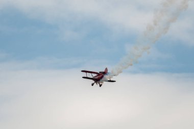 Speck-Fehraltorf, Zürih, İsviçre, 1 Temmuz, 2023 N-8671 Pitts S-1S Özel akrobatik uçak gösterisi sırasında