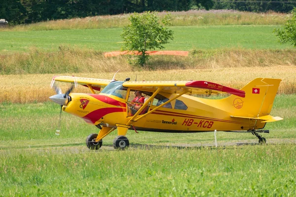 Speck Feraltorf Zurich Switzerland July 2023 Kcb Maule 235航空機は小さな飛行場で課税されている — ストック写真