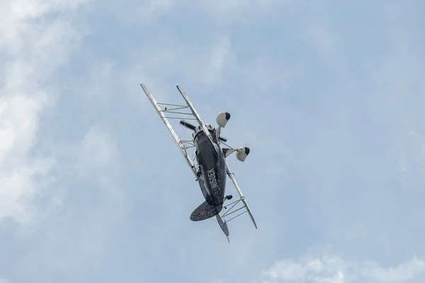 瑞士苏黎世Speck Fehraltorf 2023年7月1日 150Ek Waco Typ Ymf 5杂技双层飞机在航空展期间表演 — 图库照片