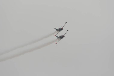 Speck-Fehraltorf, Zürih, İsviçre, 2 Temmuz 2023 Siai Marchetti SF-260 akrobatik uçak gösterisi sırasında