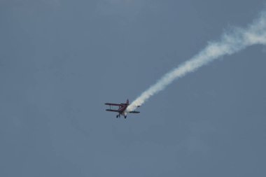 Speck-Fehraltorf, Zürih, İsviçre, 2 Temmuz 2023 N-8671 Pitts S-1S-1S özel akrobatik çift katlı uçak bir hava gösterisi sırasında sahneleniyor