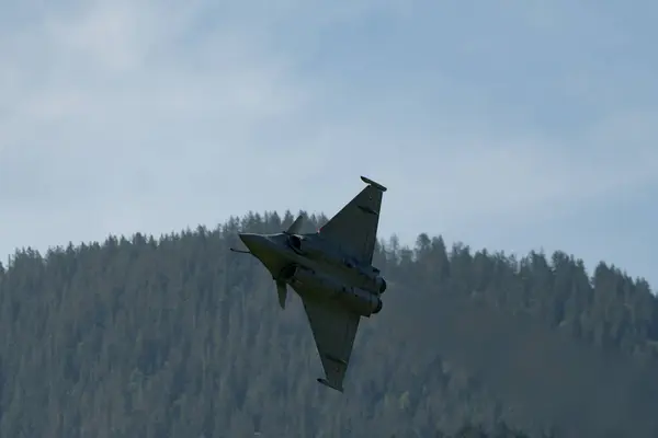 Mollis Zwitserland Augustus 2023 Dessault Rafale Fighter Voert Acrobatiek Uit — Stockfoto