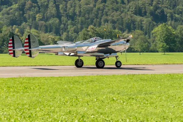 Mollis Zwitserland Augustus 2023 25Y Lockheed 38L Lightning Historisch Vliegtuig — Stockfoto