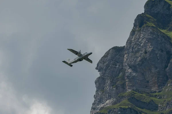 モリス スイス 2023 Fpsh ドルニエ 228 202 アルプスの航空ショー中に航空機 — ストック写真