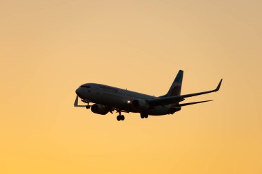Zürih, İsviçre, 6 Eylül 2023 D-ABKJ Eurowings Boeing 737-86J uçak iniş pisti, 14.