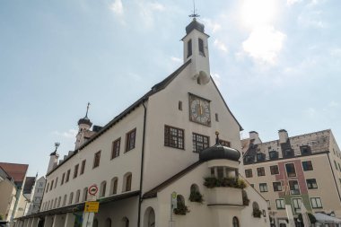 Kempten, Almanya, 8 Eylül 2023 Şehir merkezindeki güzel belediye binası.