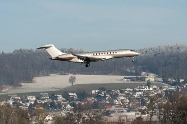 Zürih, İsviçre, 14 Ocak 2024 9H-VIB vista Jet Bombardier Global 7500 uçakları Davos 'taki dünya ekonomik forumu sırasında 14. piste iniyor.