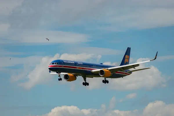 stock image Zurich, Switzerland, June 16, 2024 TF-ISX Icelandair Boeing 757-3E7 aircraft is landing on runway 14