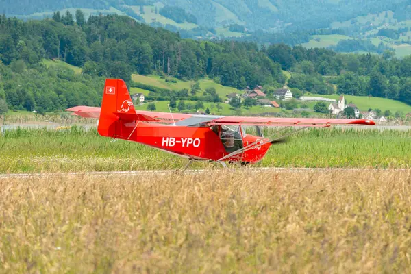 stock image Wangen-Lachen, Switzerland, May 26, 2024 HB-YPO Kitfox Series 7 Super Sport propeller plane on a small airfield