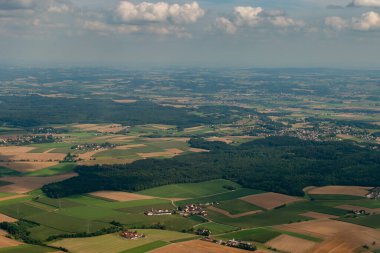 Bavyera, Almanya, 4 Ağustos 2024 Küçük bir uçakla Bavyera kırsalında