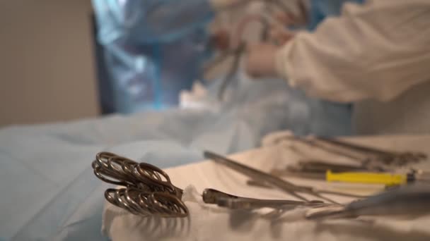 Kiev Ucrania Mayo 2022 Los Médicos Están Haciendo Cirugía Quirófano Metraje De Stock Sin Royalties Gratis
