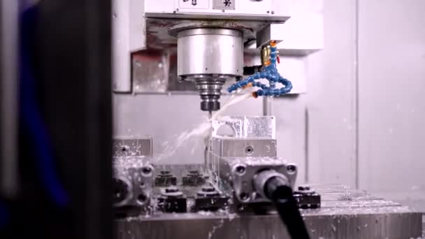 Wideo Frezowania Nowoczesnej Maszyny Cięcia Metalu Fabryce Cnc — Wideo stockowe