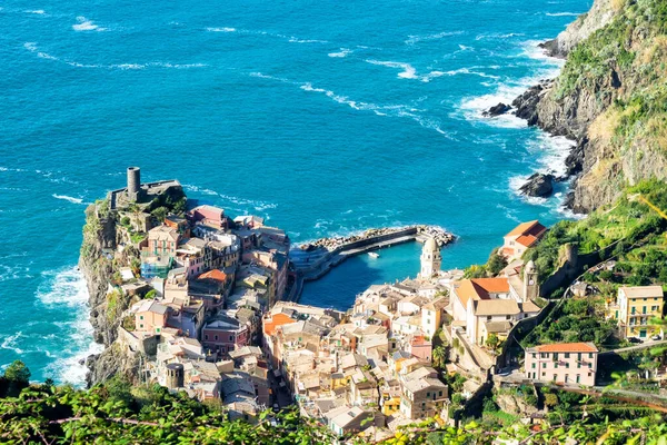 Vista Del Pueblo Medieval Vernazza Parque Nacional Cinque Terre Otoño —  Fotos de Stock