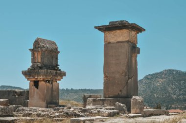 Türkiye 'deki antik Xanthos kentinin kalıntıları. Eski Lycia 'nın başkenti.