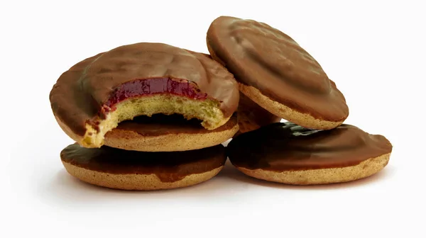 Heerlijke Ronde Chocolade Jaffa Cakes Biscuit Koekjes Geheel Gebeten Geïsoleerd — Stockfoto