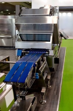 Gıda ambalajlama ve mühürleme için otomatik makine