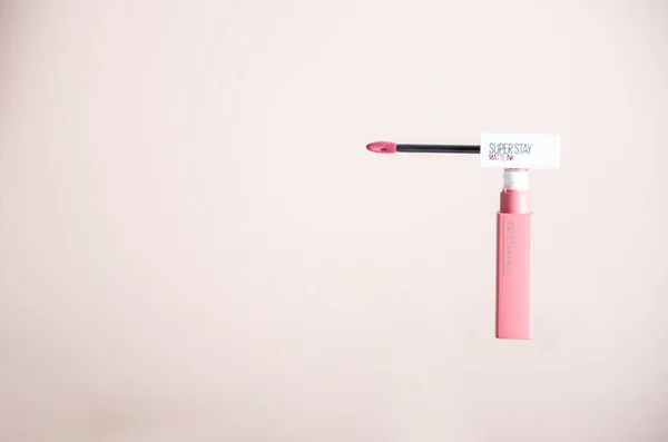 Superstay Matte Maybelline Ink Liquid Pink Lipstick Geometric Abstract Composition — Fotografia de Stock