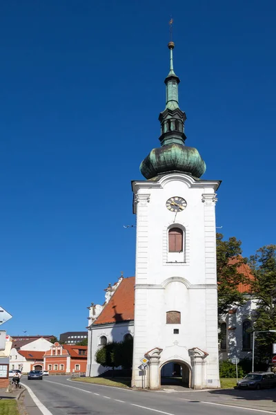 チェコ共和国ヴィソチナ県ペリモフ町聖ヴィトゥス教会 — ストック写真