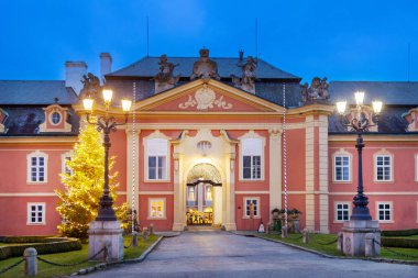  rococo chateau Dobris, Orta Bohem bölgesi, Çek Cumhuriyeti, Avrupa