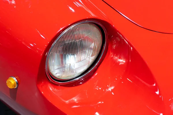 Close Headlamps Red Sport Classic Car Beautifully Restored Details Historic — Stock Photo, Image