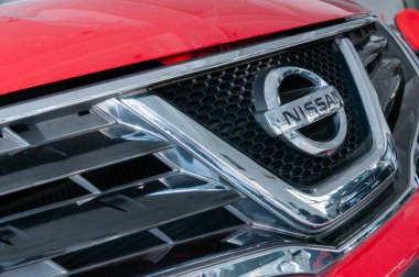 Pasuruan, Endonezya - 7 Ekim 2014: Nissan X-Gear 'ın Izgarası