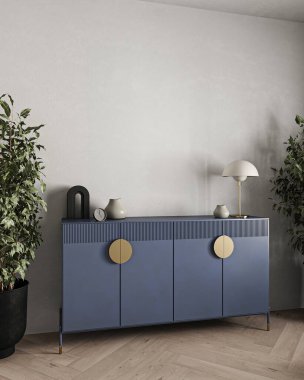 Modern iç mekan, iç mekandaki verimli bir bitki ve minimalist bir dekorla tamamlanmış altın rengi detaylarla dolu mavi bir büfe sergiliyor.