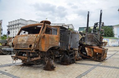 Pantsir-S1, Ukrayna 'daki savaş sırasında Rus istilacılara ait otomatik uçaksavar füze sistemi yok edildi.