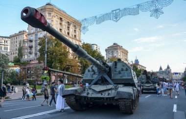 Destroyed russian 2S19 'Msta-S' Self-Propelled Mortar exhibited with other crushed Russian military vehicles on Khreshchatyk street in center of Kyiv