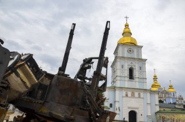 Pantsir-S1, Ukrayna 'daki savaş sırasında Rus istilacılara ait otomatik uçaksavar füze sistemi yok edildi.