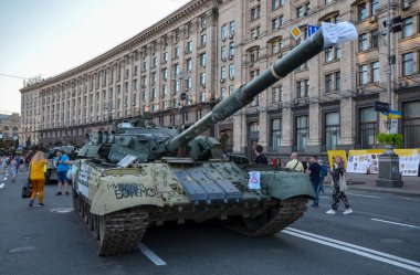 Battle tank at exhibition of captured and destruction of russian equipment on Khreshchatyk in Kyiv. 