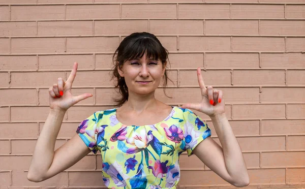 stock image Girl hands showing frame cropping gesture. Woman taking focus sign