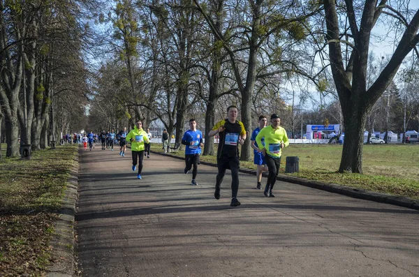 Group Runners Racing City Street Run Competition Kyiv Ukraine — Stock Photo, Image