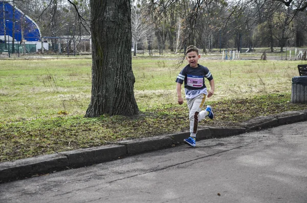 Group Purposeful Boys Start Running Event Competition — Stock Photo, Image